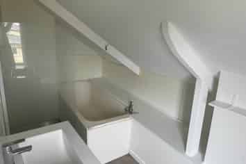 3/17 Kerr Street, Devonport