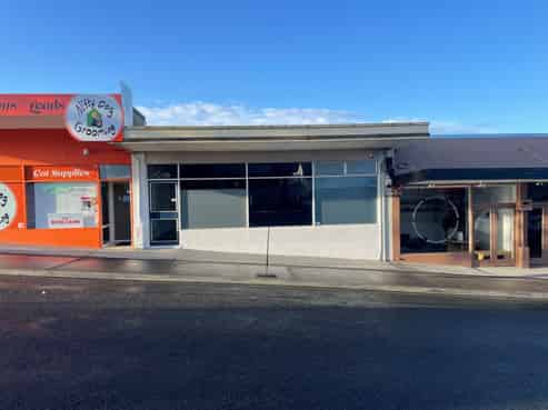 120sqm Te Kamo retail space – Available now