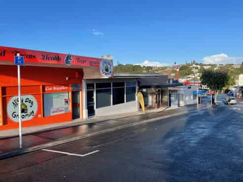 120sqm Te Kamo retail space – Available now