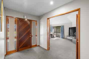 8 Claverley Gardens, Avonhead