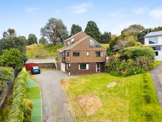 30 Aiken Road, Saint Johns Hill