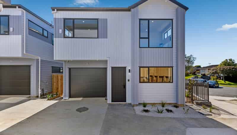 Lot 1 13 Quibray Place, Botany Downs