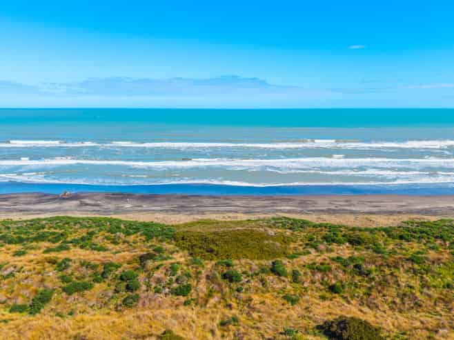 43 Longbeach Drive, Castlecliff