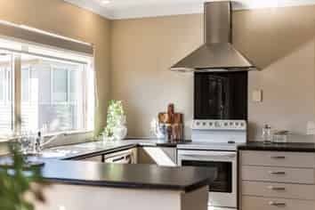 8A Kinapori Terrace, Newlands