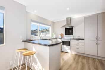 8A Kinapori Terrace, Newlands
