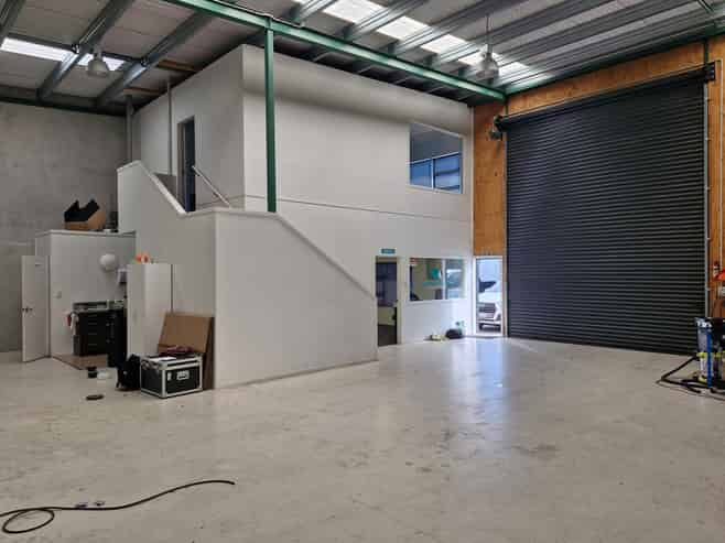 Modern office, warehouse