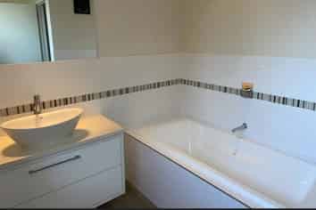 42C Moore Street, Howick