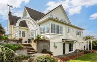 43 Simla Crescent, Khandallah