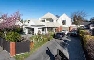 27 Wadeley Road, Ilam