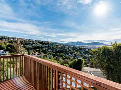 54 Ravenswood Road, Saint Clair