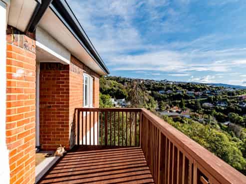 54 Ravenswood Road, Saint Clair