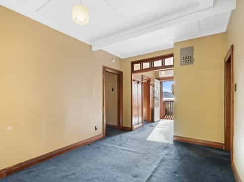 54 Ravenswood Road, Saint Clair