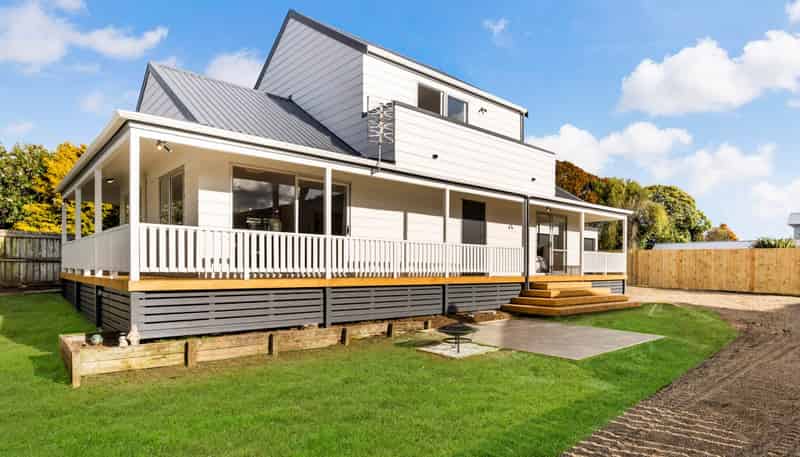 2/17 Leaming Place, Clarks Beach