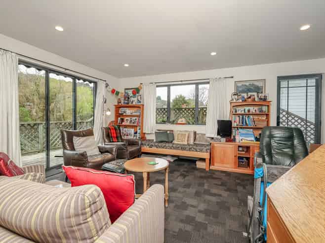 416 South Road, Caversham