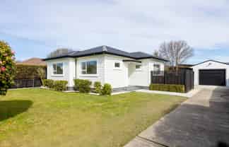 59 Kensington Avenue, Saint Albans