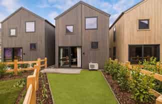 81/6 Hall Street, Frankton