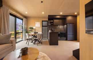 21/6 Hall Street, Frankton
