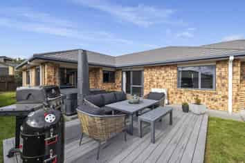 44 Falcon Drive, Welcome Bay