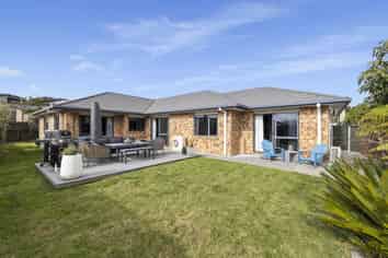 44 Falcon Drive, Welcome Bay