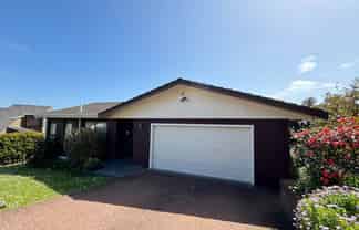 5 Kingsclere Place, Goodwood Heights
