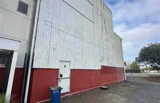 Te Atatu Road Warehouse