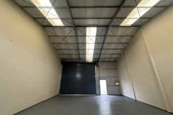 Functional, Clean Te Atatu Warehouse