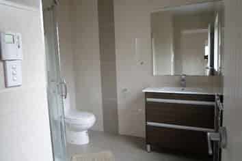 Flat 86 Rising Pde, Albany