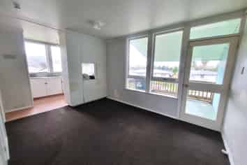 121 Talbot Street, Whanganui East