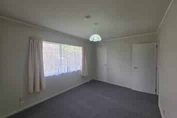 20 Barbara Grove, Papamoa