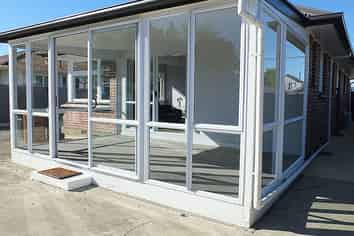 124 Springs Road, Hornby