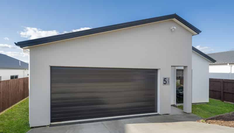 5 Amelia Way, Pyes Pa