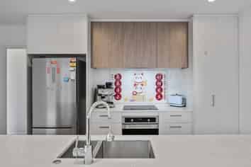 5 Amelia Way, Pyes Pa