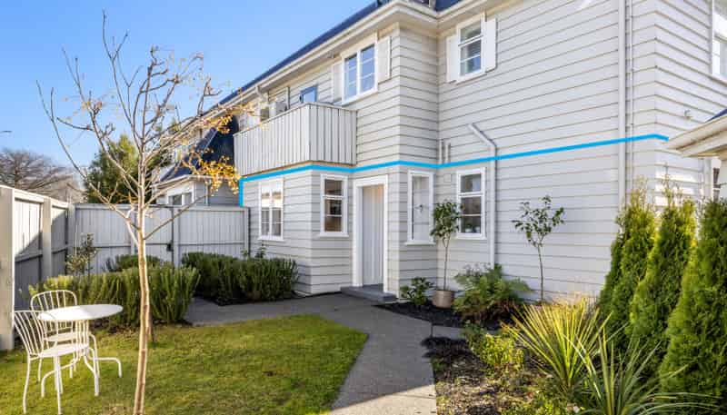 2/46 Fendalton Road, Fendalton