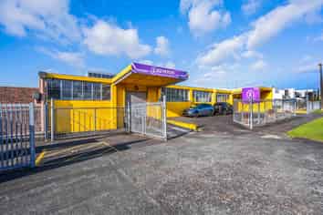 High Profile New Lynn Industrial - Vacant Possession
