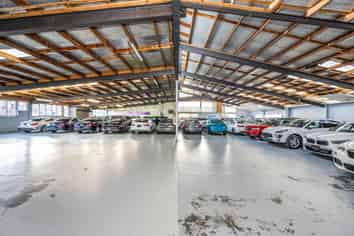 High Profile New Lynn Industrial - Vacant Possession