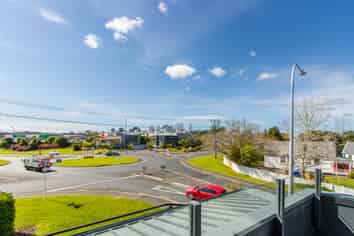 Elevated Silverdale Office - Available Now 