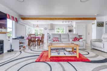 18 Grey Street East, Mangonui