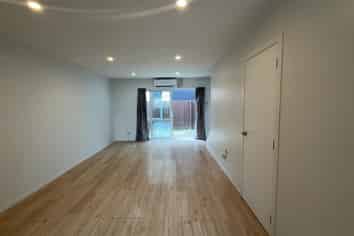 1/4 Littler Place, Hamilton East