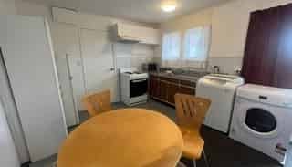 150 Avondale Road, Avondale