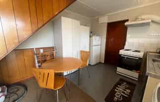150 Avondale Road, Avondale