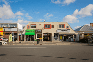 19B Clarence Street, Devonport