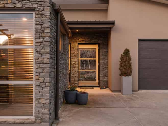 44 Springbank Grove, Lower Shotover