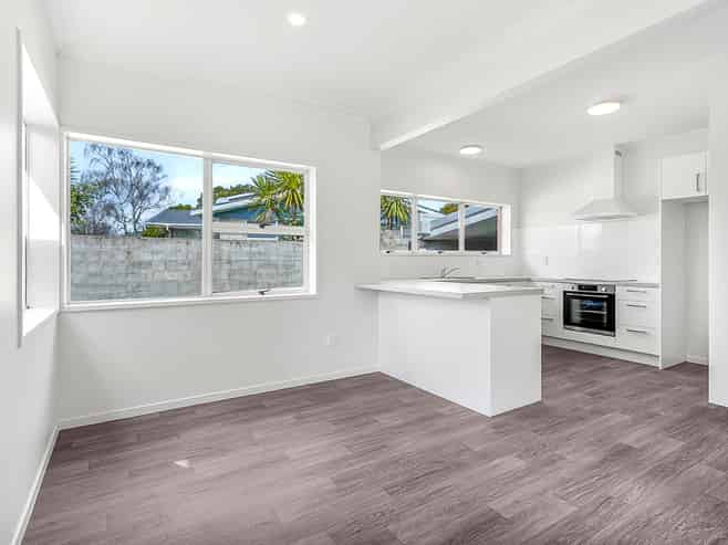 16A Storey Avenue, Forest Lake