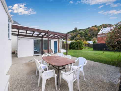 169 North Road, NORTH EAST VALLEY