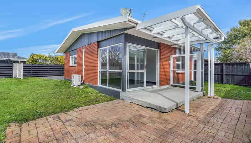 16B Storey Avenue, Forest Lake
