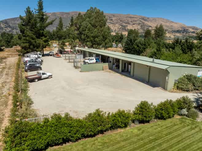 325/327 Riverbank Road, Wanaka