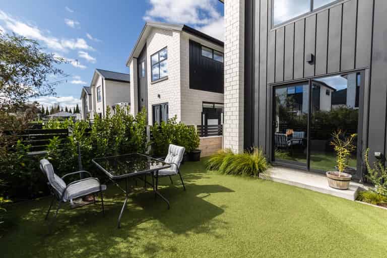 Oliver Place, Trentham, Upper Hutt City For Rent realestate