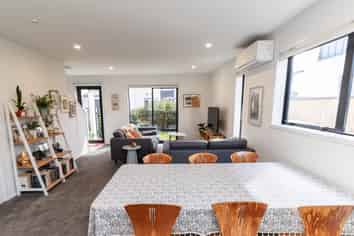 7 Oliver Place, Trentham