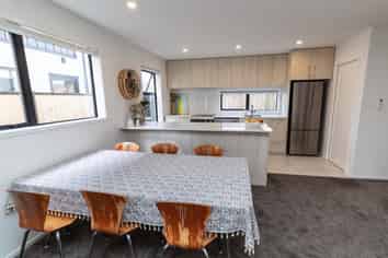 7 Oliver Place, Trentham