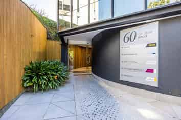 Strategic Grafton Office - 20 Carparks
